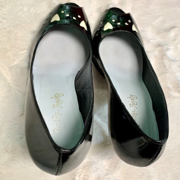 Cynthia Rowley Black Patent Peep Toe Pumps Size 7.5 - Picture 8 of 10